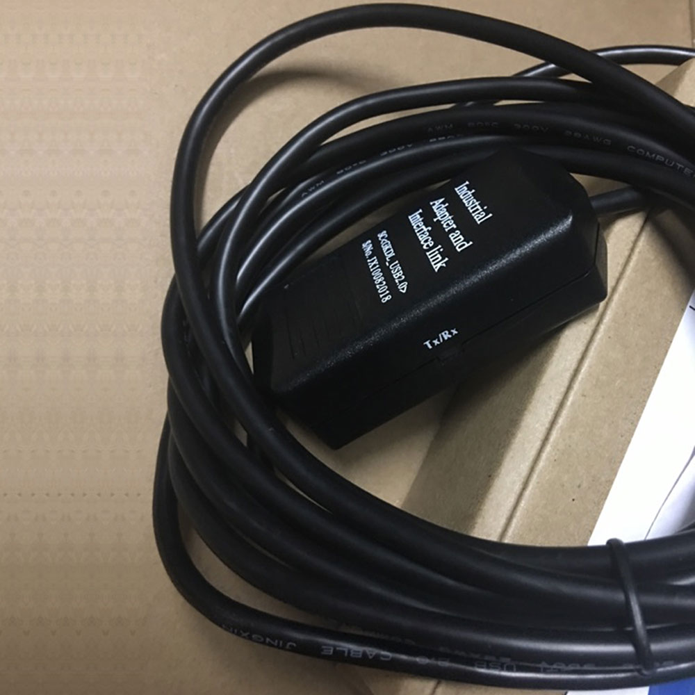 USB-1761-CBL-PM02 Adattatore